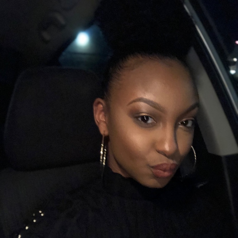 Meet your Posher, Nicole